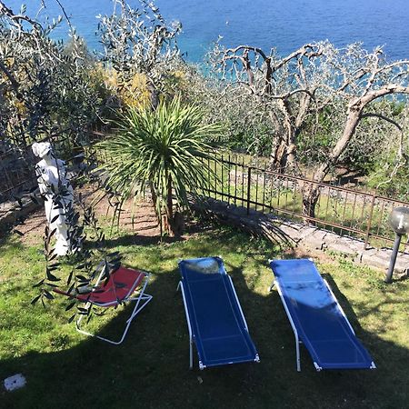 La Virgola Apartments 布雷佐内加尔达 外观 照片