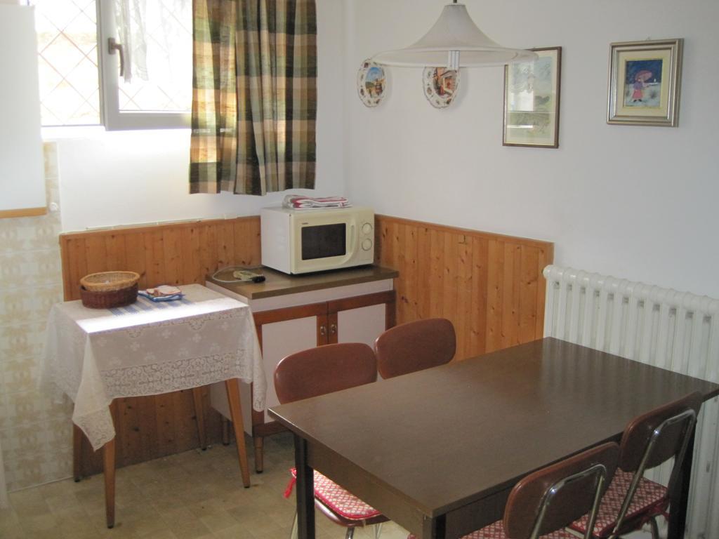 La Virgola Apartments 布雷佐内加尔达 客房 照片