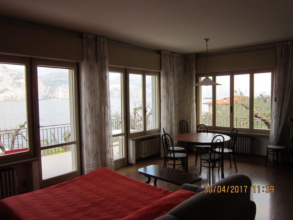 La Virgola Apartments 布雷佐内加尔达 外观 照片
