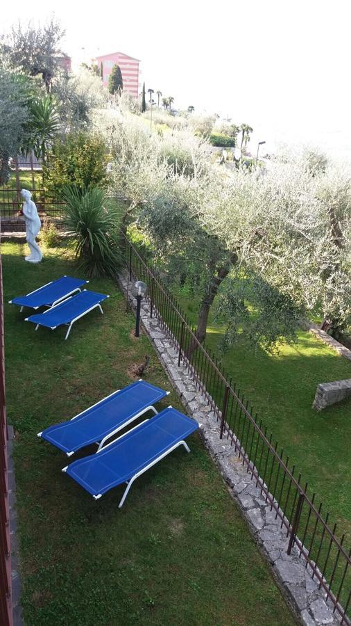 La Virgola Apartments 布雷佐内加尔达 外观 照片