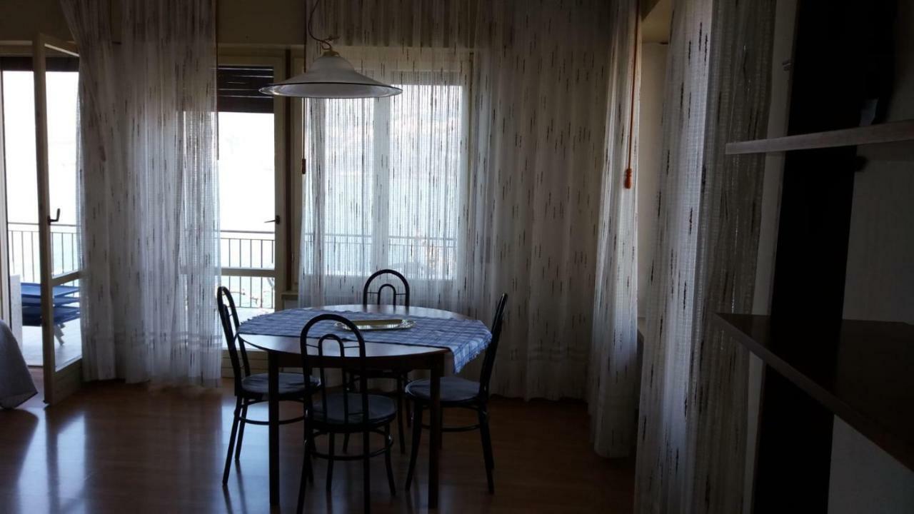 La Virgola Apartments 布雷佐内加尔达 外观 照片