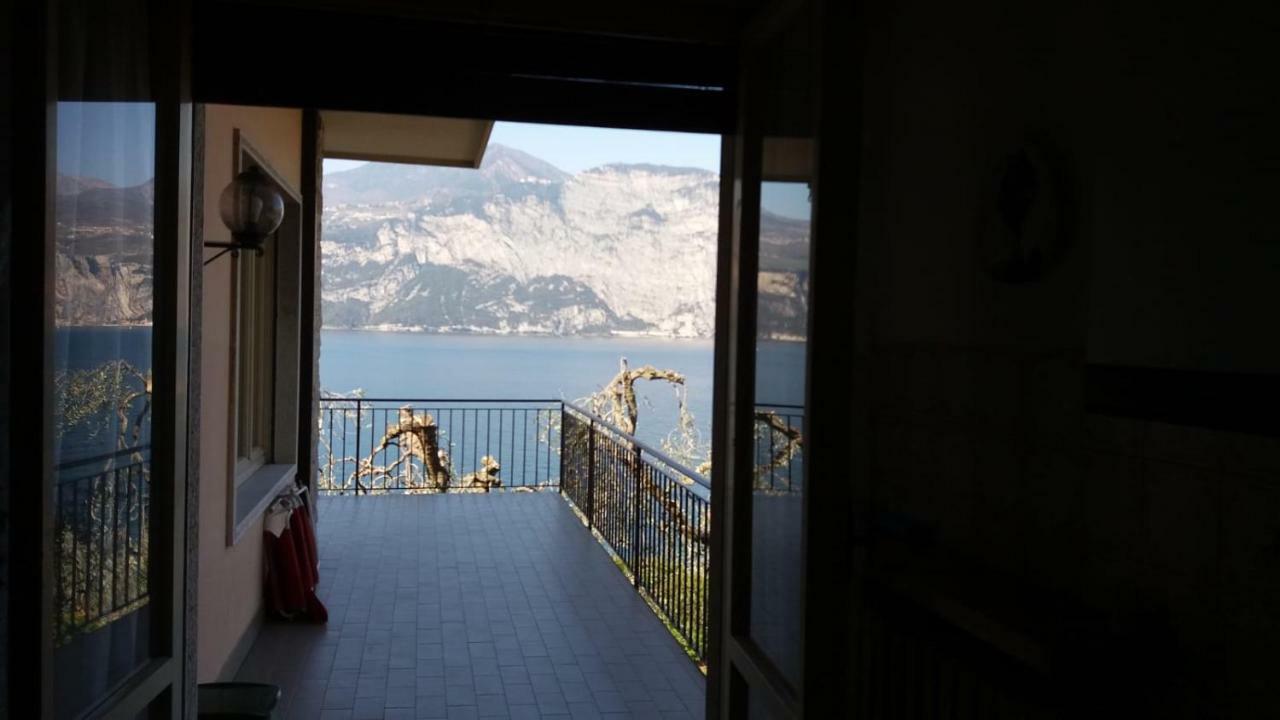 La Virgola Apartments 布雷佐内加尔达 外观 照片